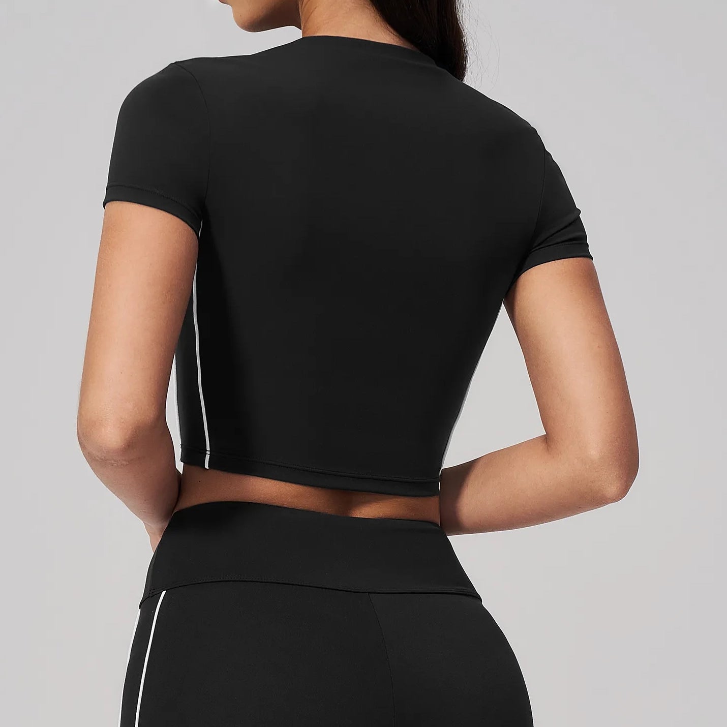 Brushed Short-Sleeve Yoga Crop Top - Black