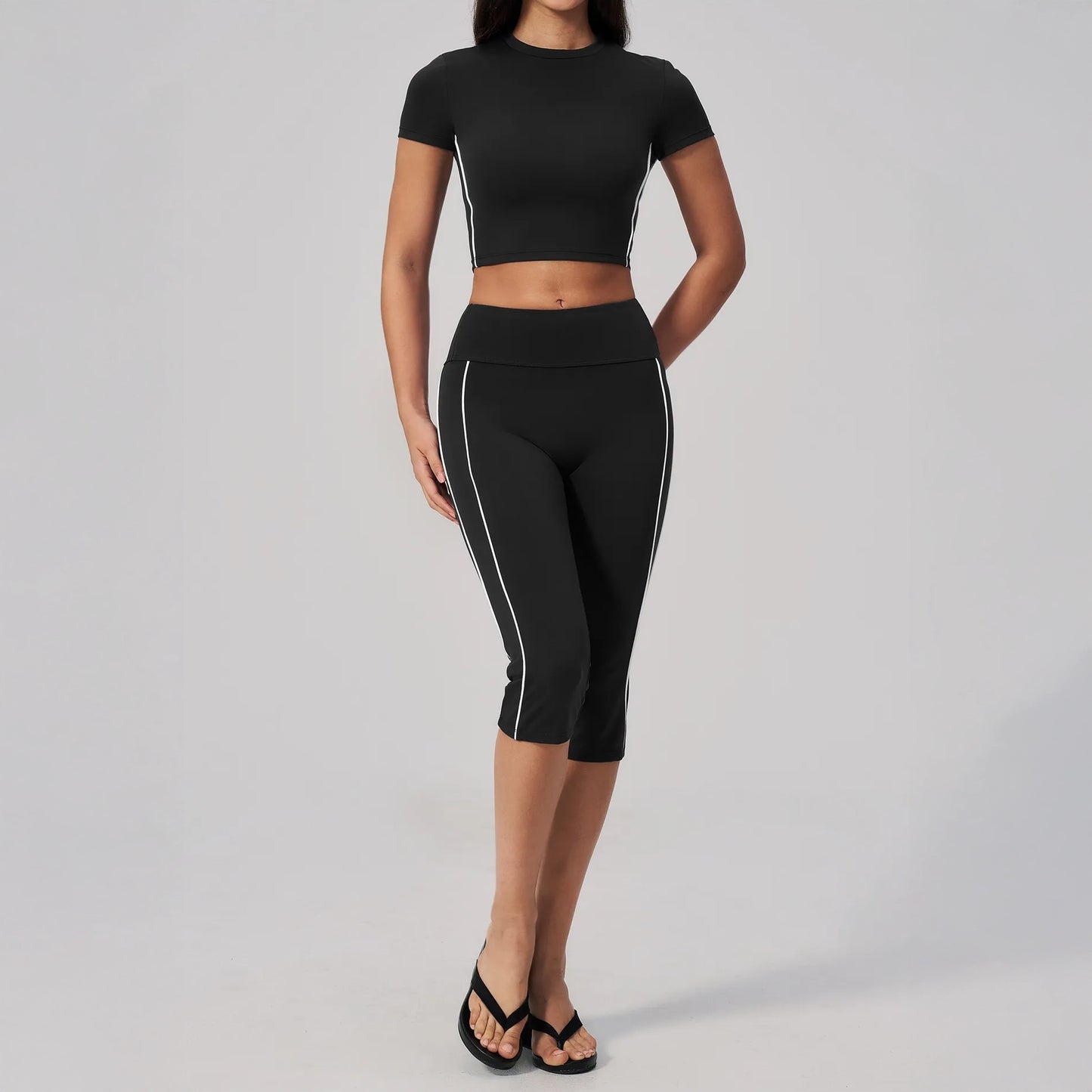 Brushed Short-Sleeve Yoga Crop Top - Black