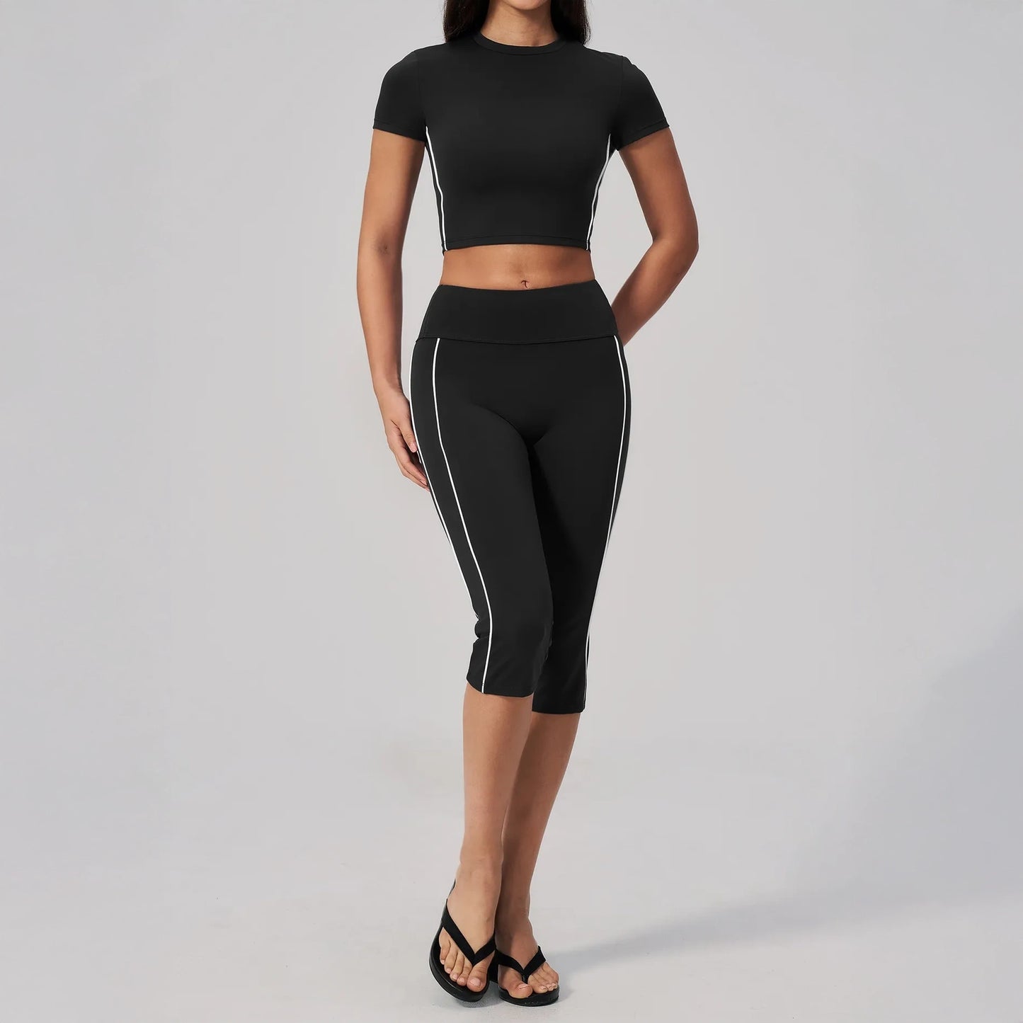 Brushed Short-Sleeve Yoga Crop Top - Black / Red - black red legging styling