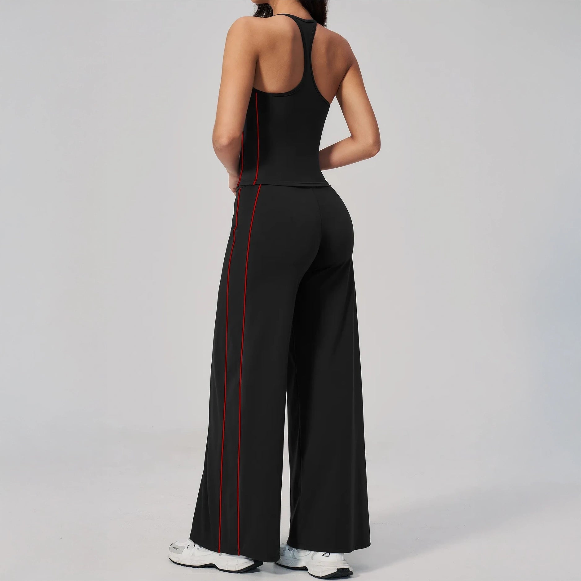 Contrast Fitted Yoga Tank Top - Black / Red - black red wide leg back angle