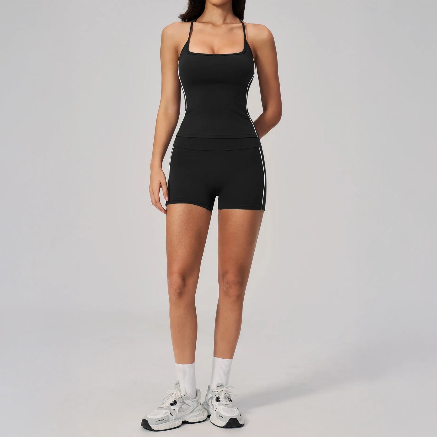 Contrast Fitted Yoga Tank Top - Black / White - black white shorts styling