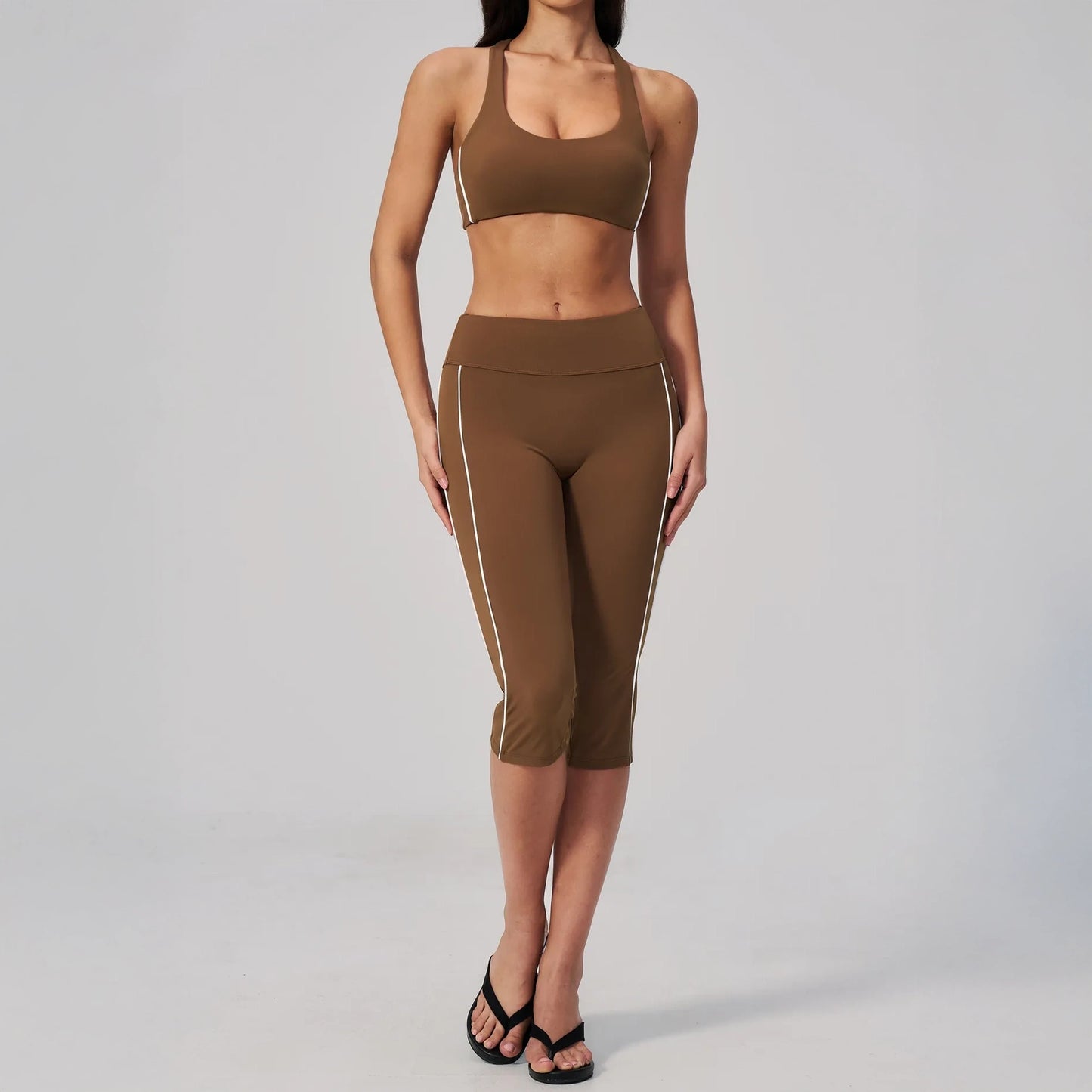 Contrast Racerback Yoga Sports Bra - Chestnut Brown / Cream - chestnut brown cream capri styling