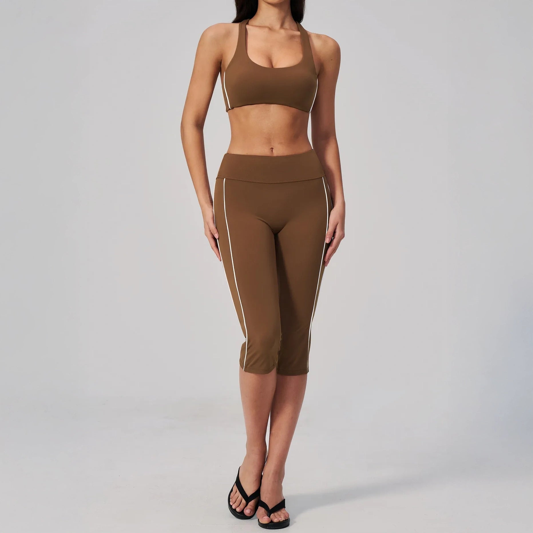 Contrast Racerback Yoga Sports Bra - Chestnut Brown / Cream - chestnut brown cream capri styling