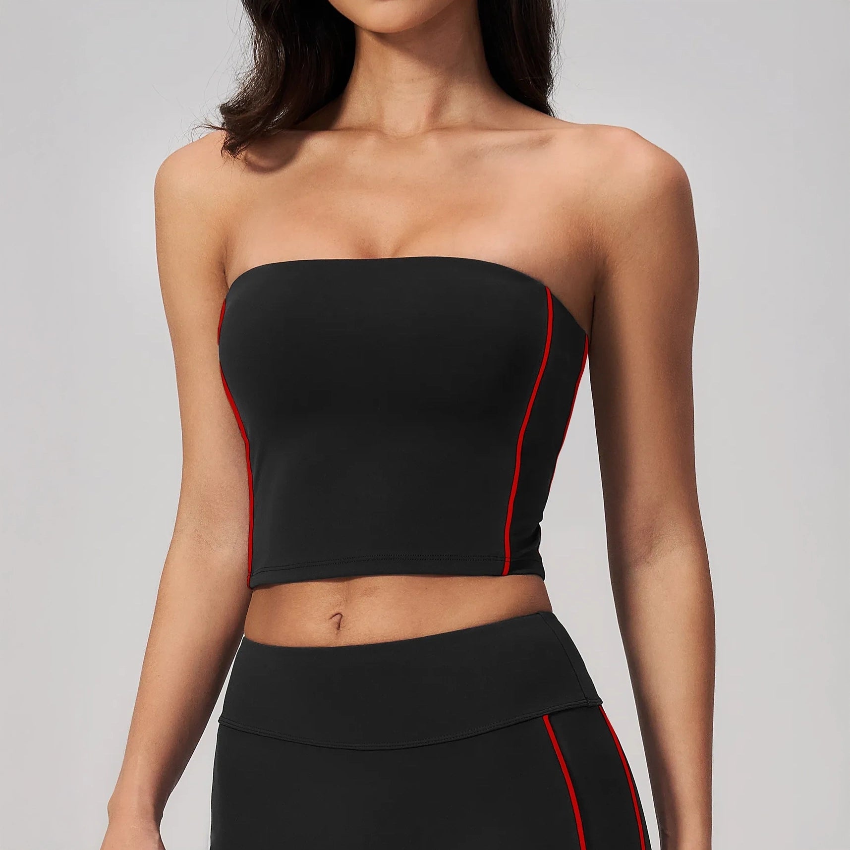 Contrast Strapless Bandeau Sports Bra - Black / Red - black red front view